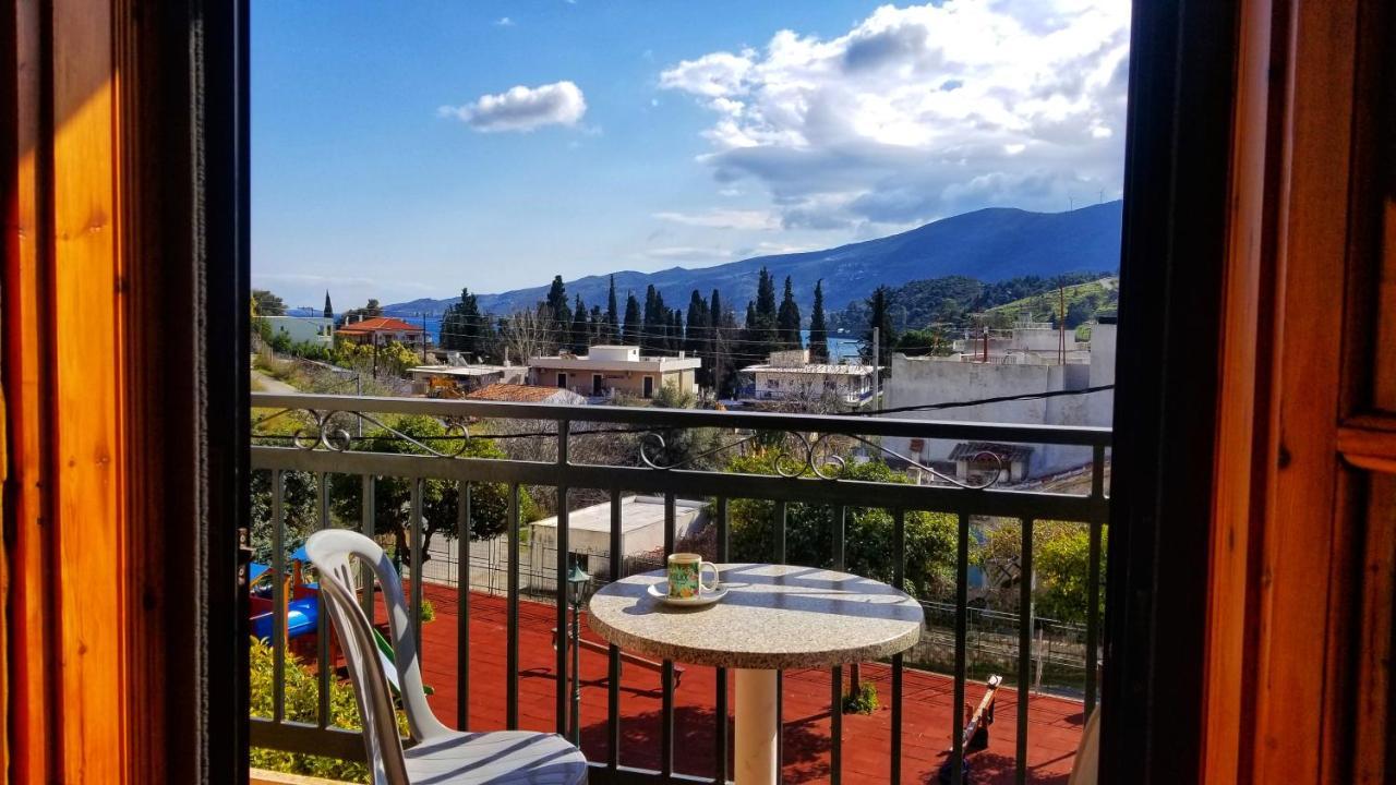 Apartmán Valerie'S House Poros Town Exteriér fotografie